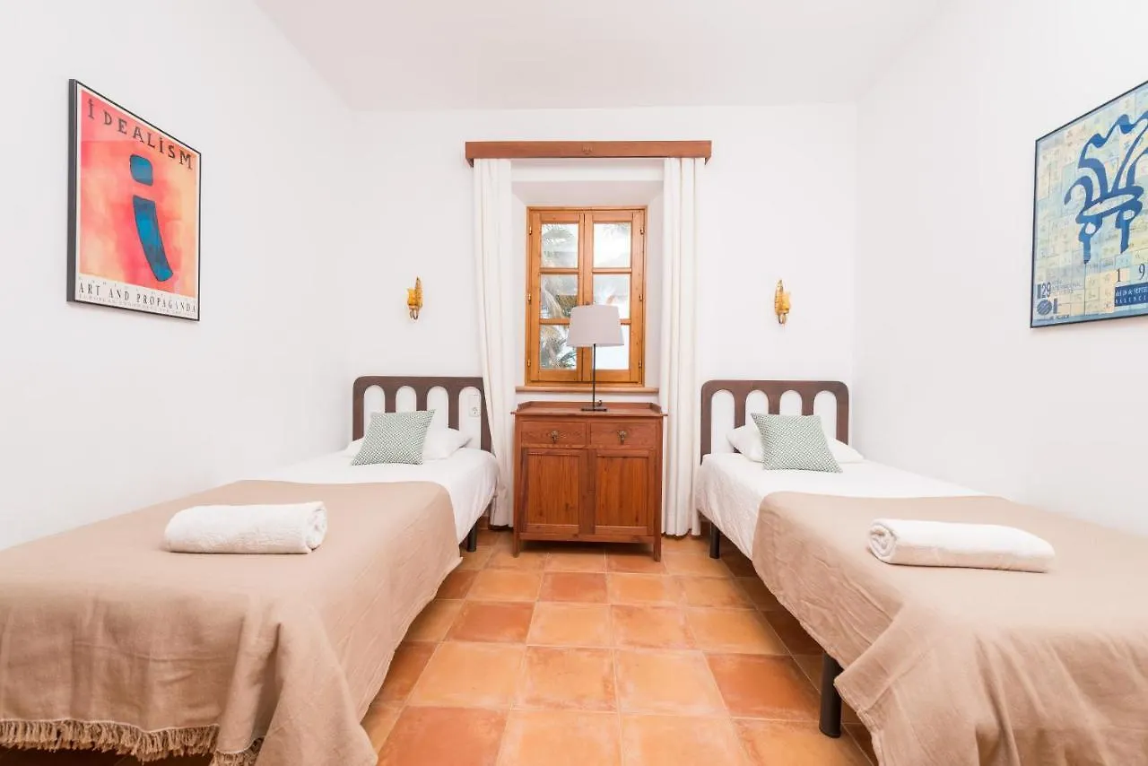 Villa Son Parera Muro 0*,